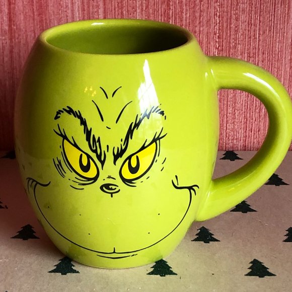 *SOLD*  Grinch mug - Picture 3 of 4